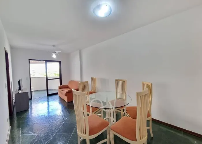 02 dorms c/suíte, 100m da Praia de Pitangueiras Guarujá
